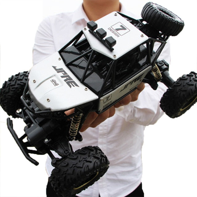 Upgraded 4WD Off Road Truck