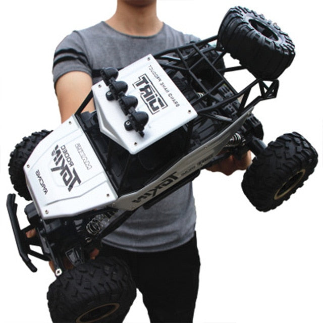 Upgraded 4WD Off Road Truck